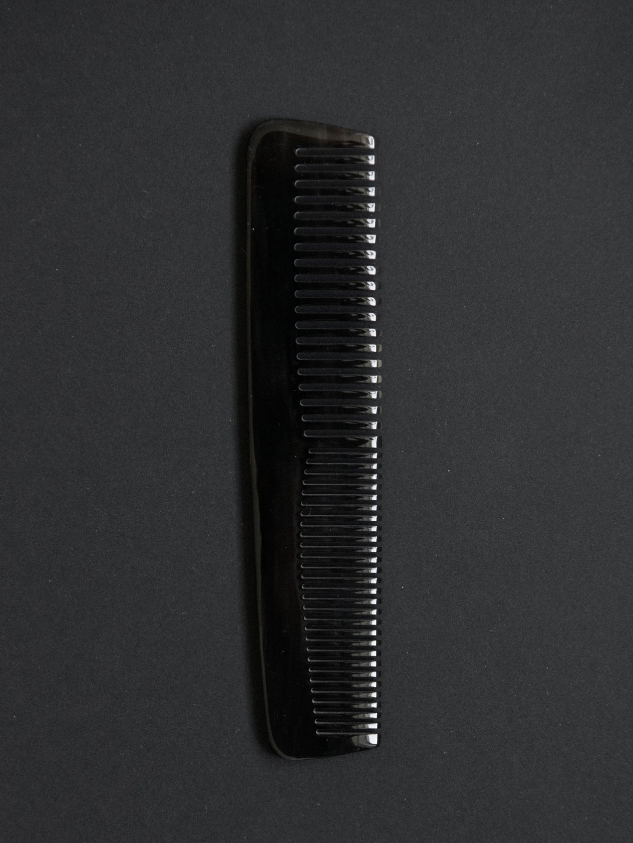 Medium Baguette Horn Comb