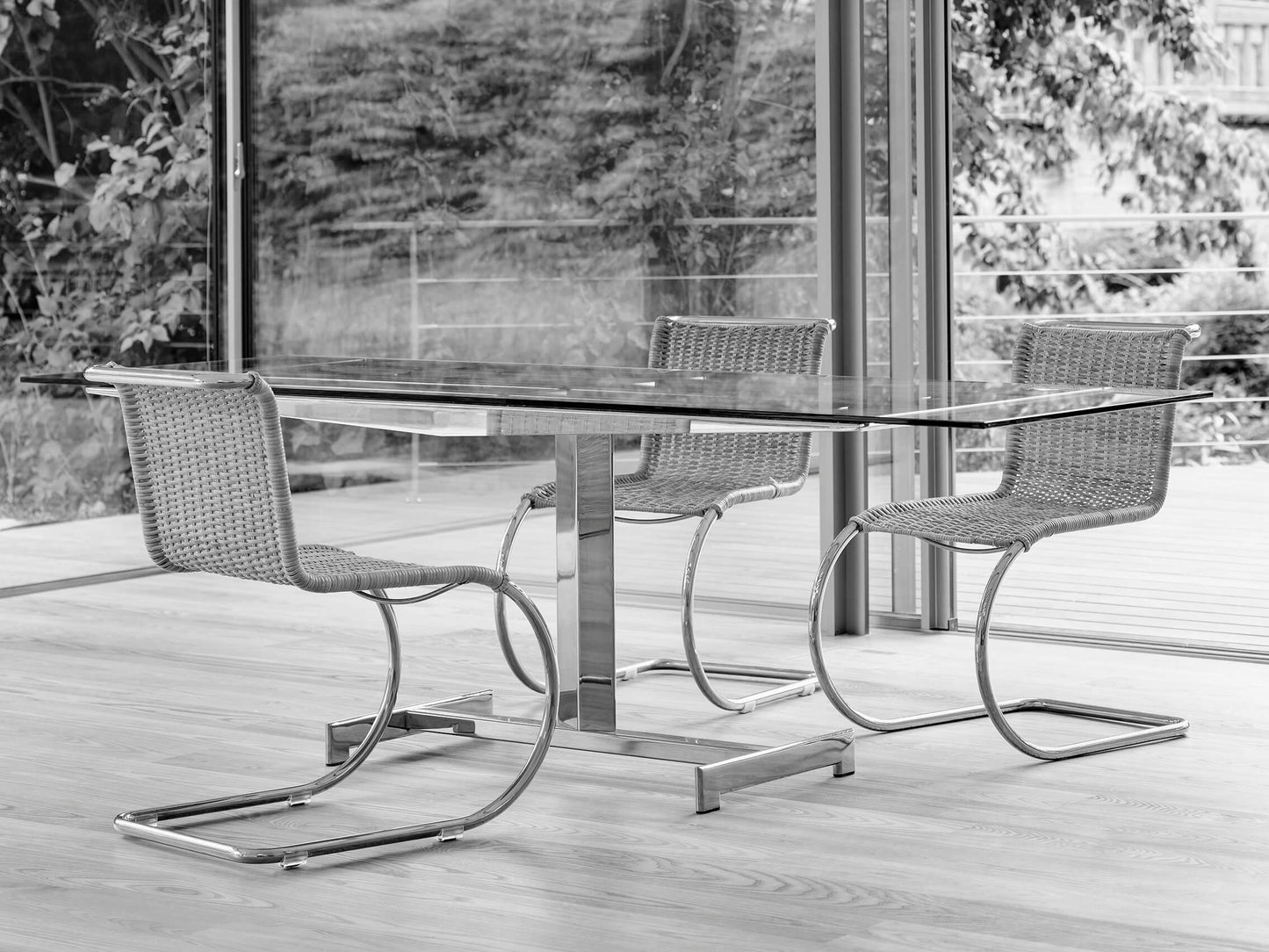 B42 Cantilever Chair designed by Mies Van der Rohe