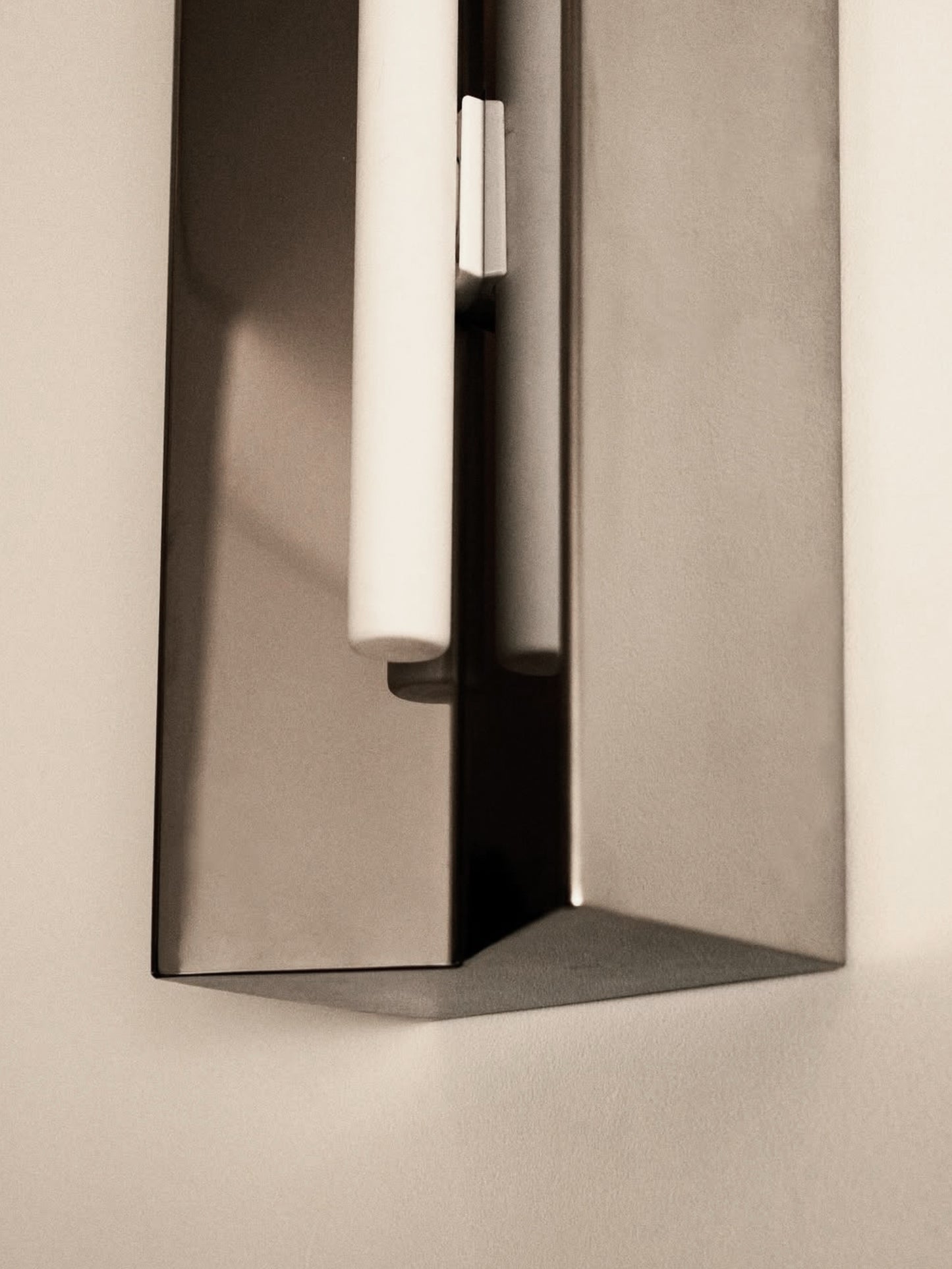 Arrow Wall Light