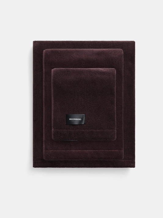 Gelato Towels, Cherry Brown