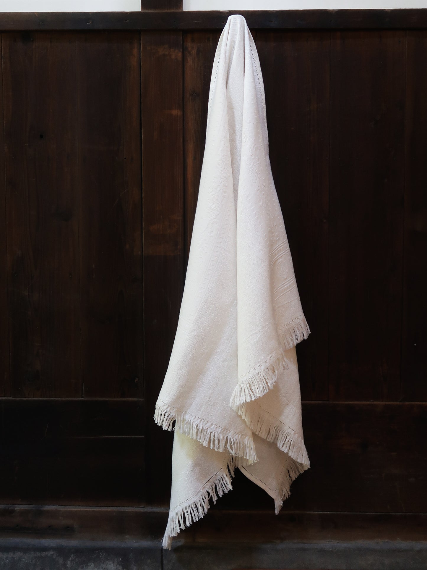 Garlands Bath Sheet – Butter Creme (Launching July)