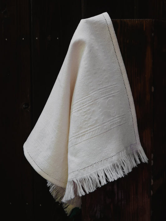 Garlands Guest Towel – Butter Creme (Launching July)
