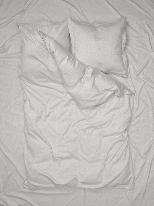 Wonder Scape Duvet Cover – Pale Ash