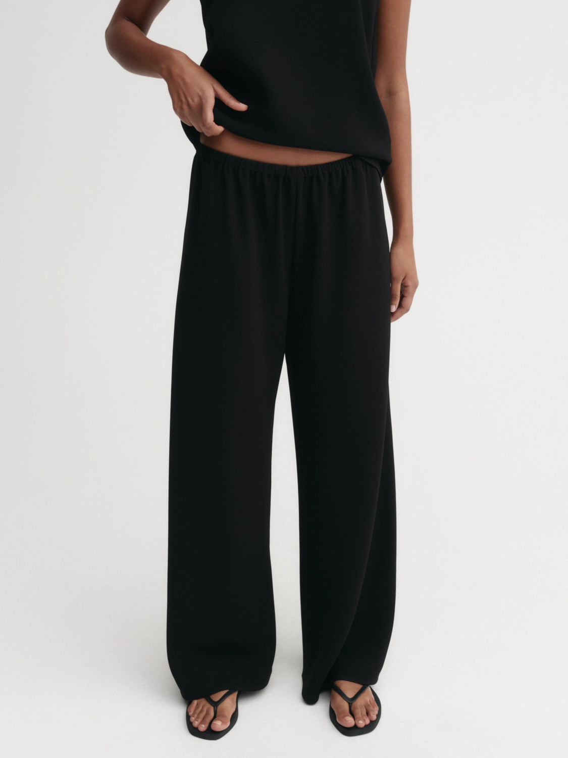 Bea Crepe Pants - Black