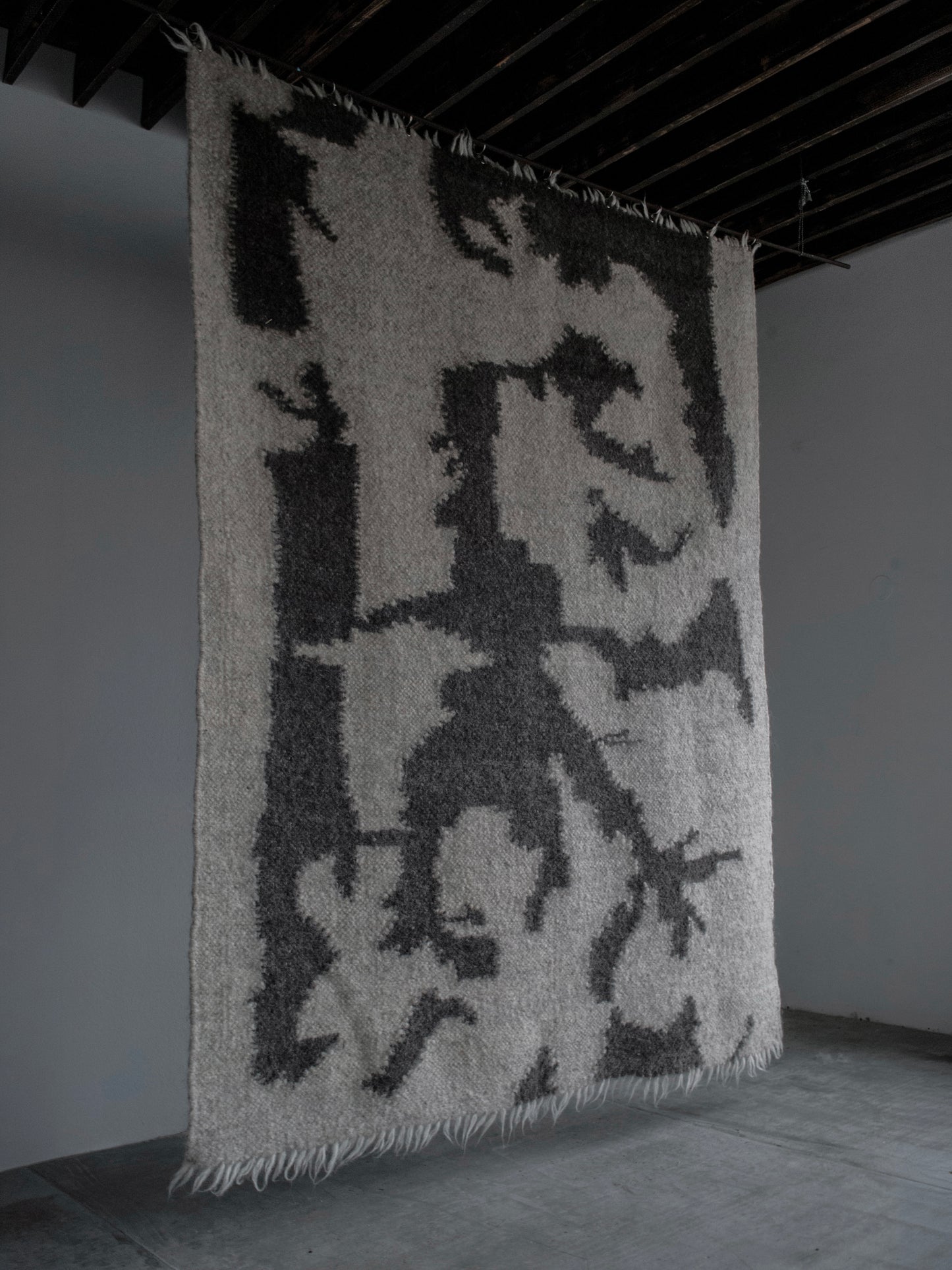 Erho Rug - Tone-on-Tone Grey