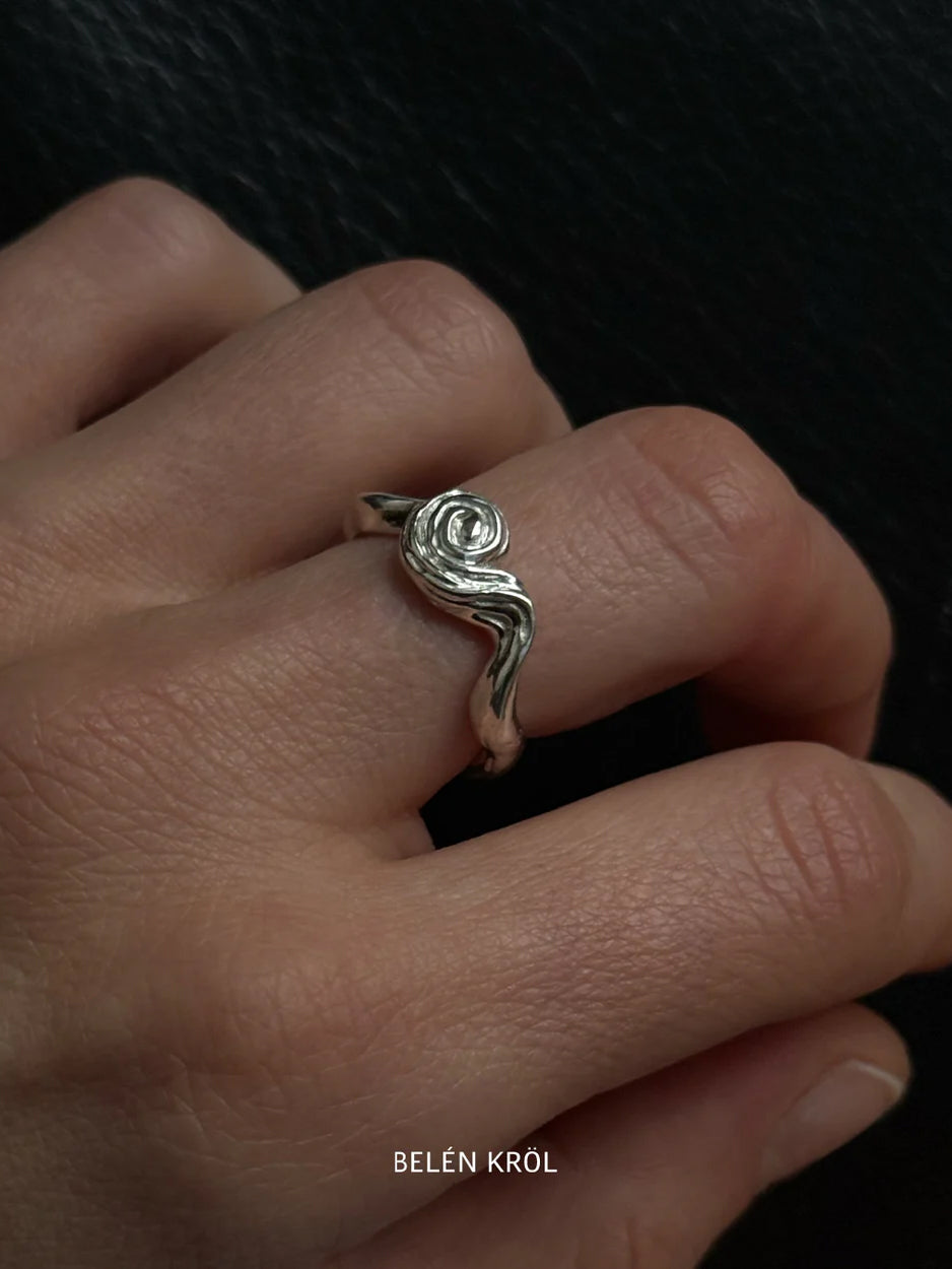 Auro Ring
