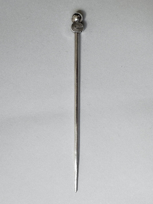Eje Hair Pin