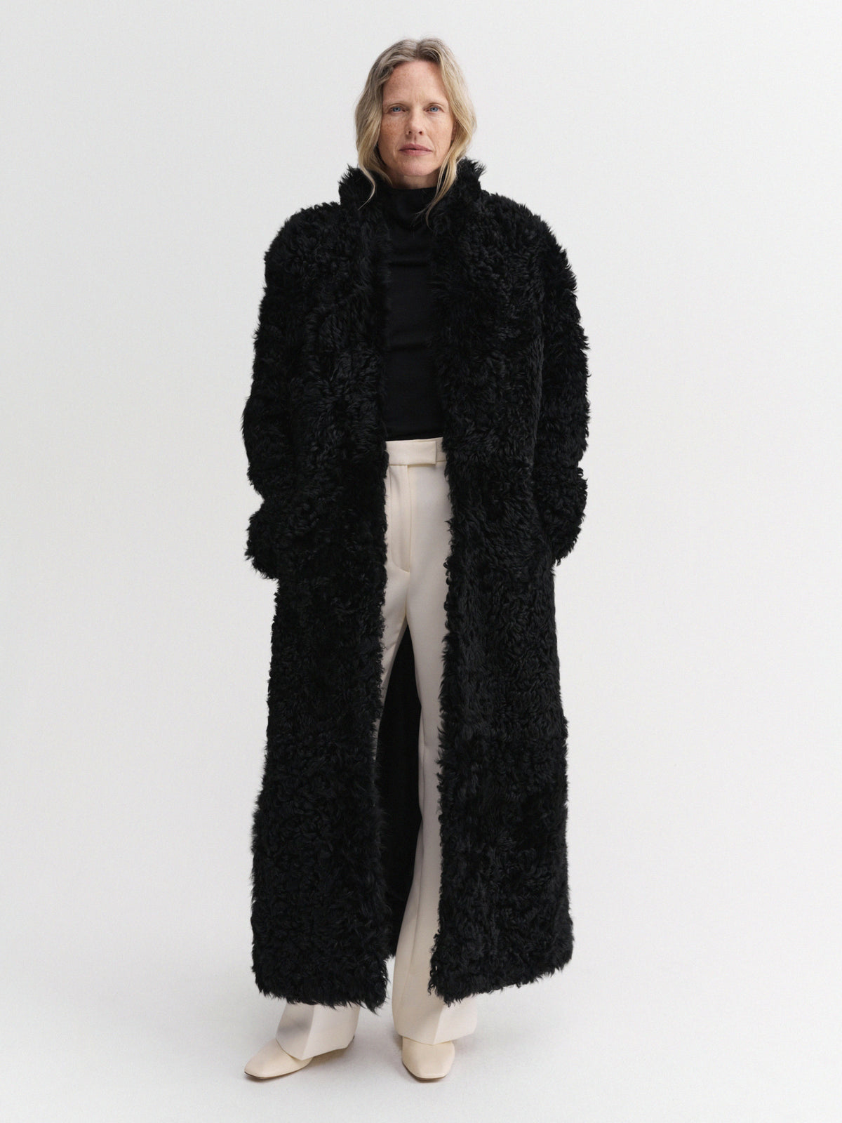 Claudie Shearling Coat – Black