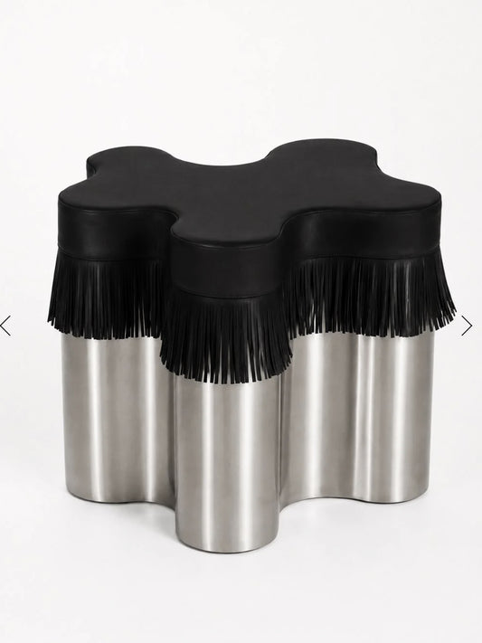 Il Cuscino With Fringes