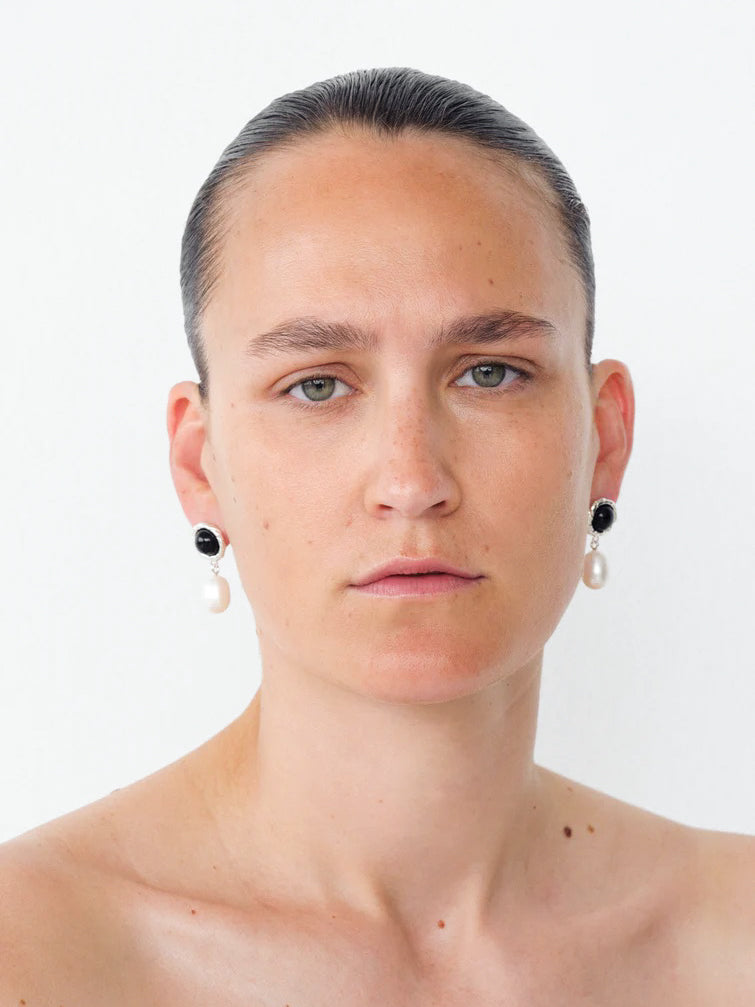Emma Pearl Earrings