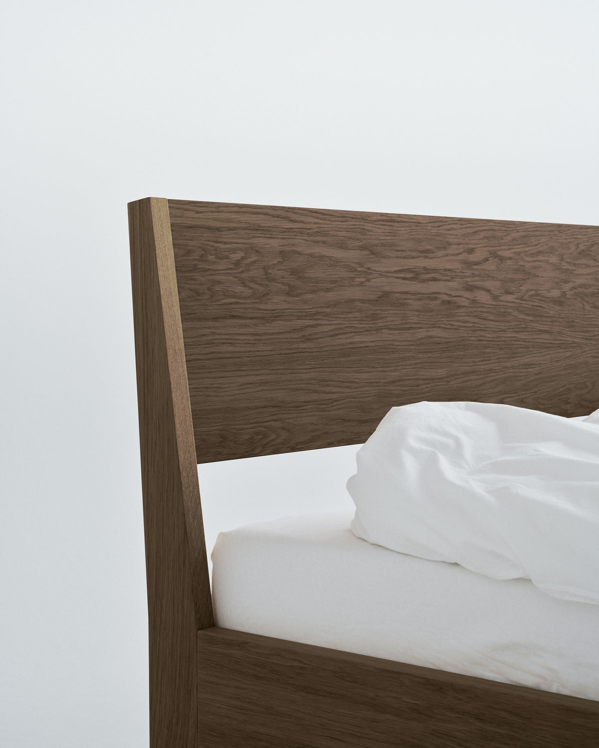 Ejer Bed Frame