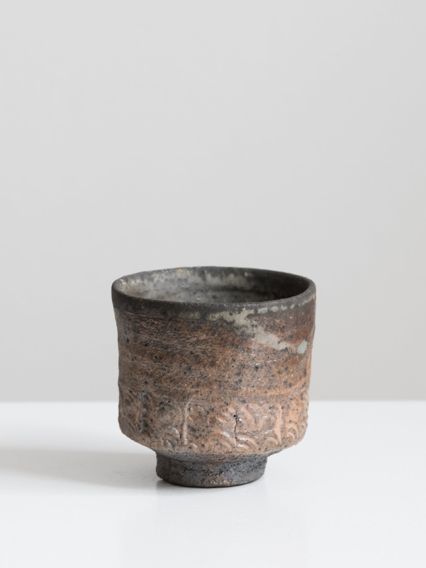 Yunomi Cup on Foot