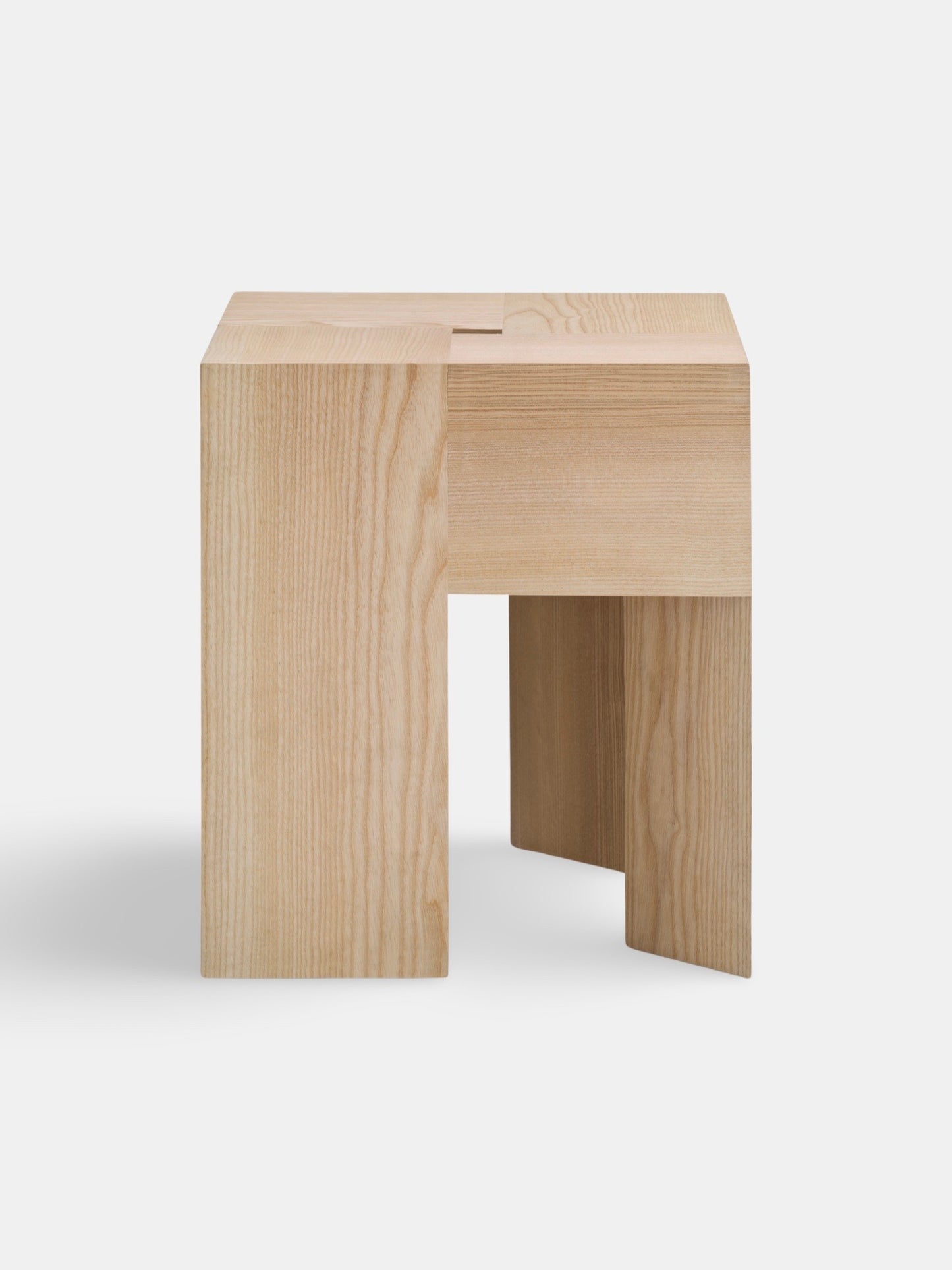 TriAngle designed by Aldo Bakker
