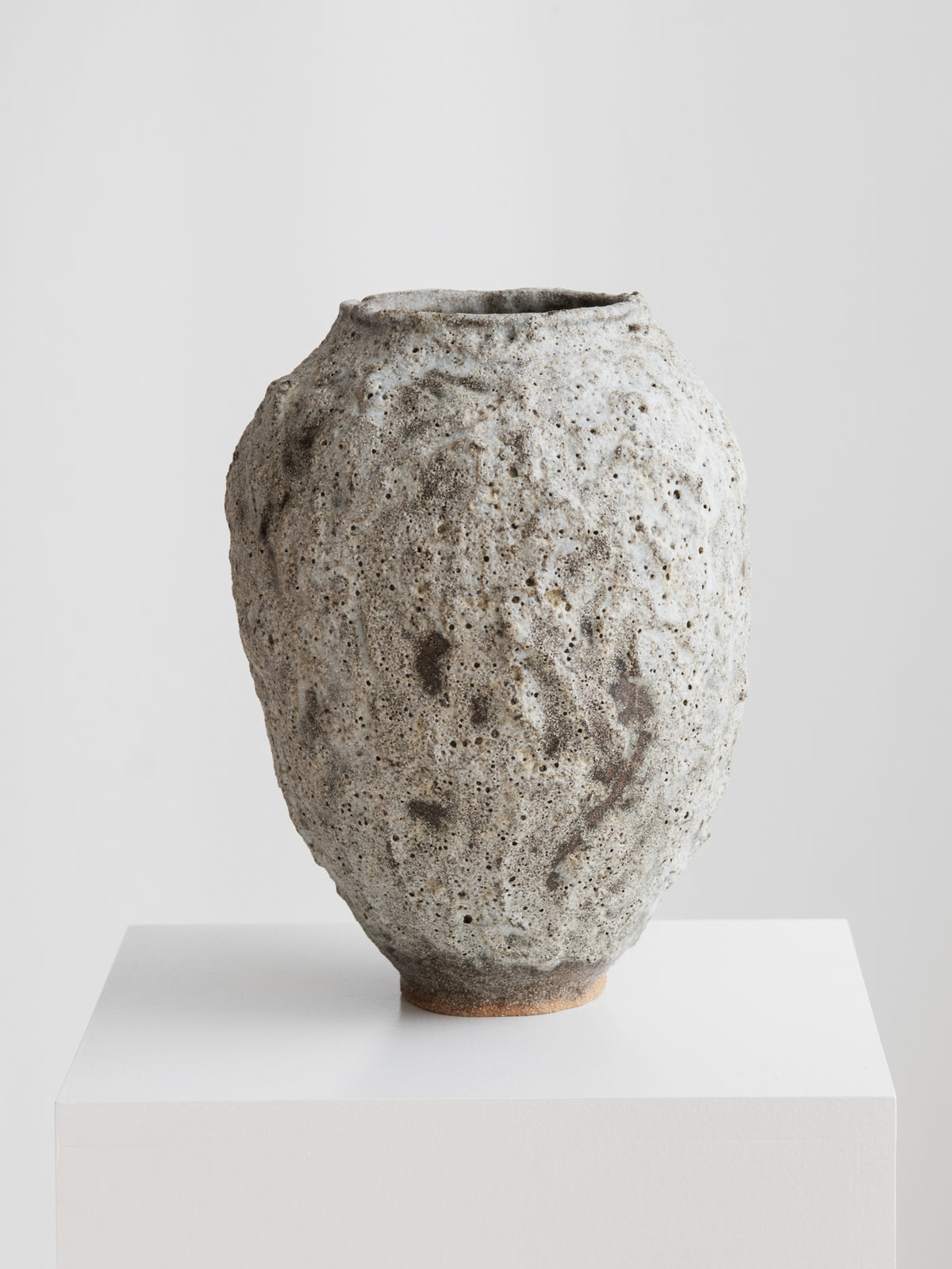 Sculptural Vase - Chalk Texture