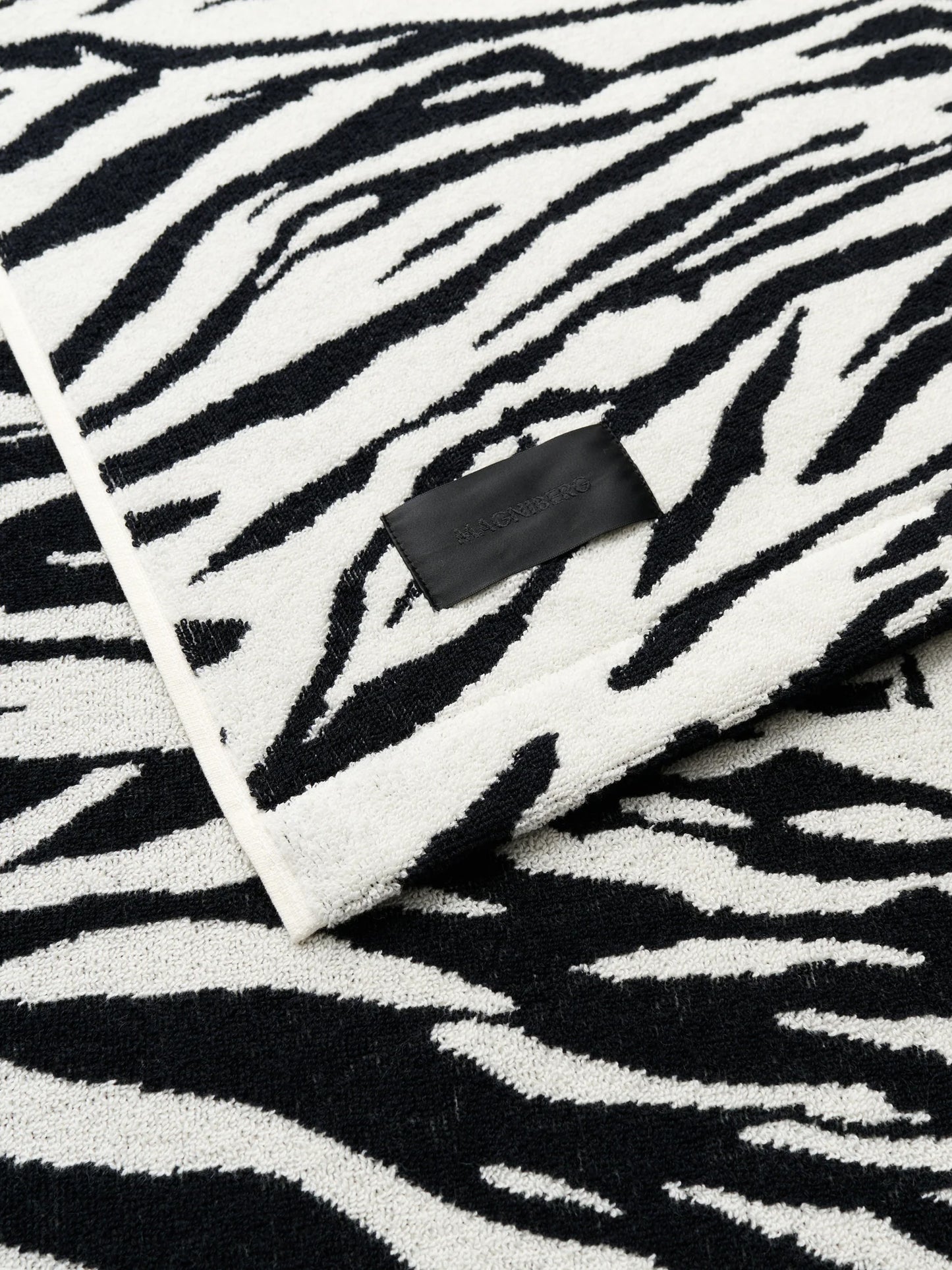 Wild Towels, Coconut White Tiger