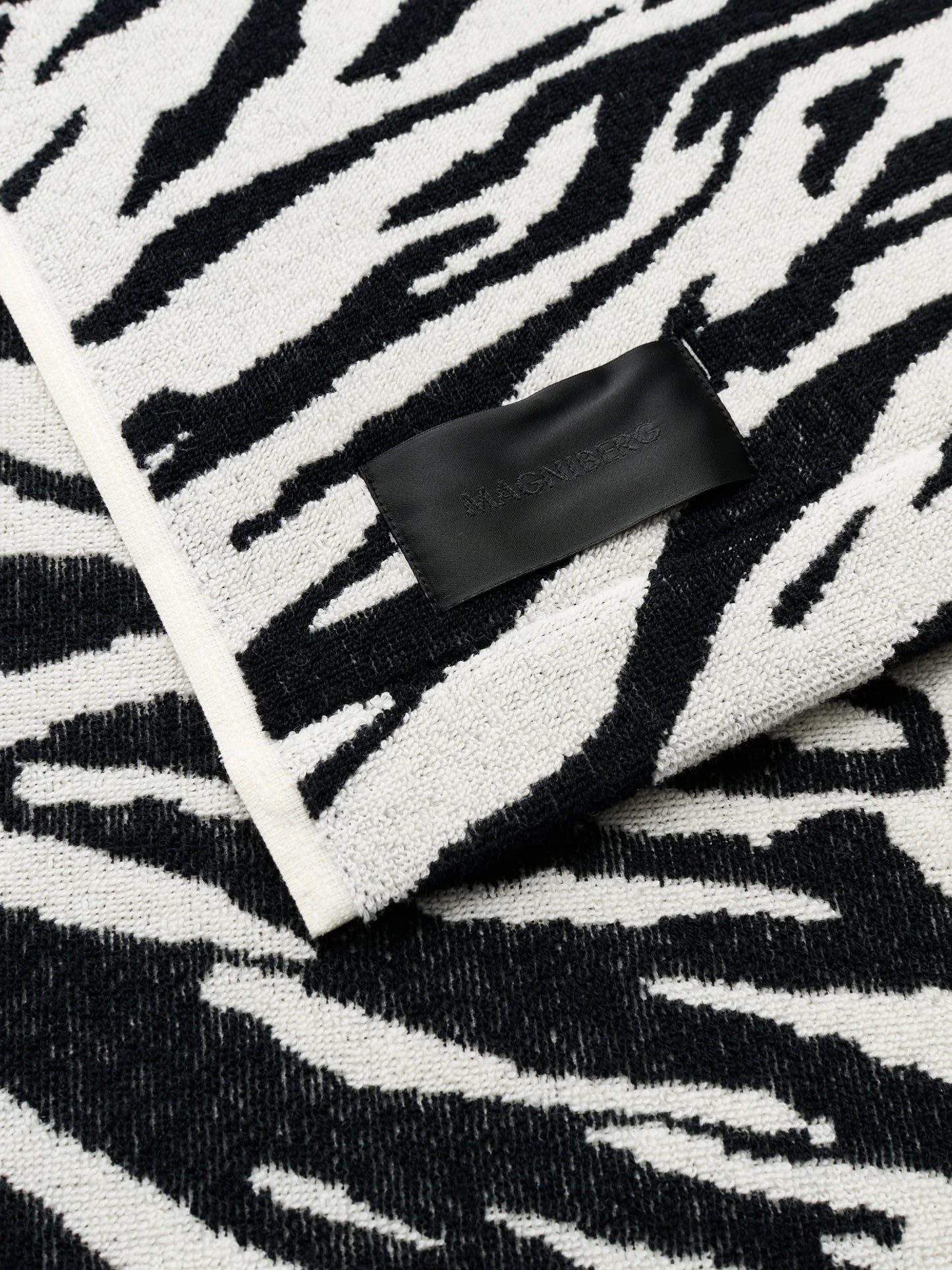 Wild Towels, Coconut White Tiger