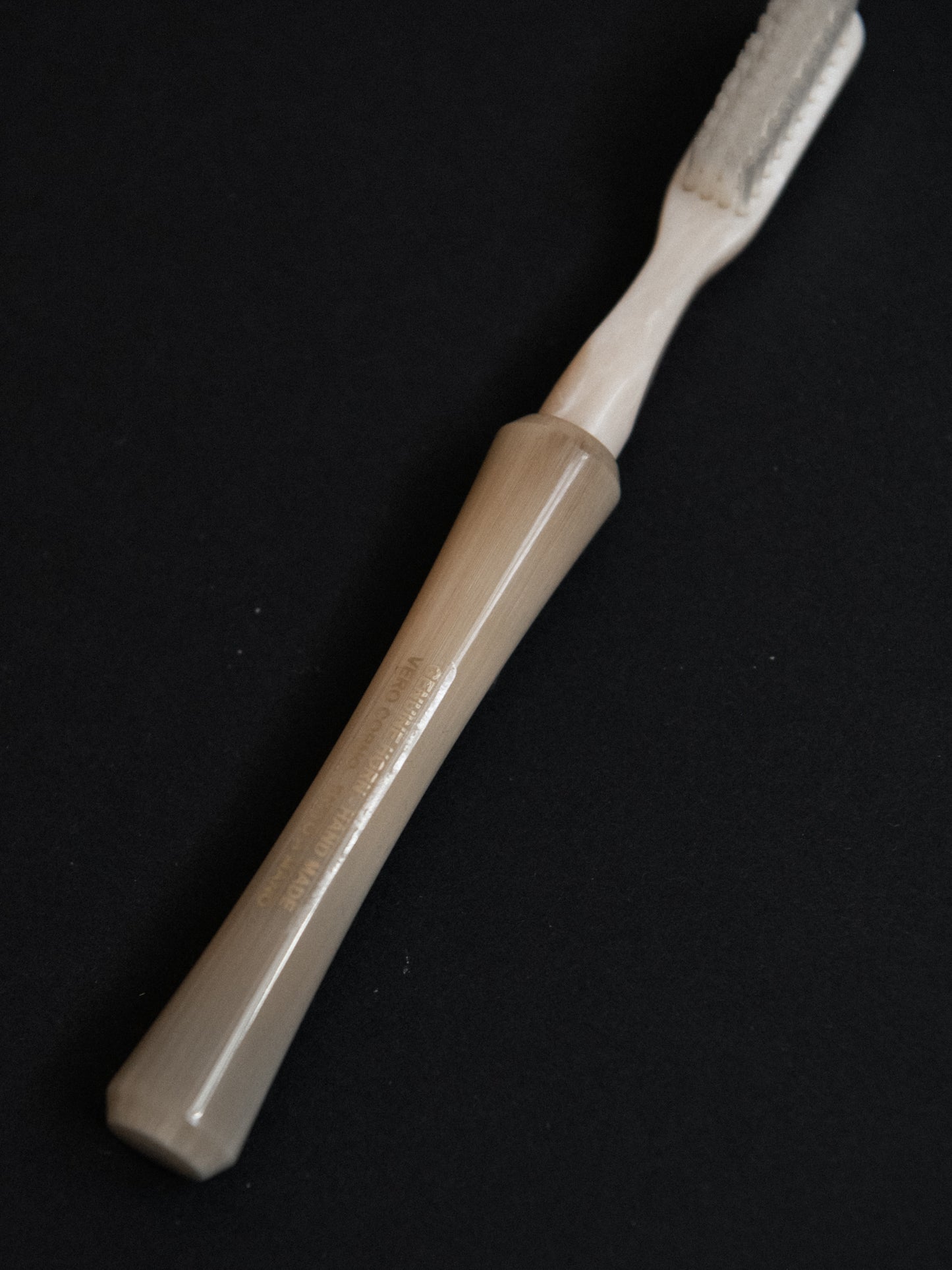 Horn Toothbrush - Light