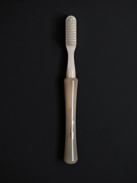 Horn Toothbrush - Light
