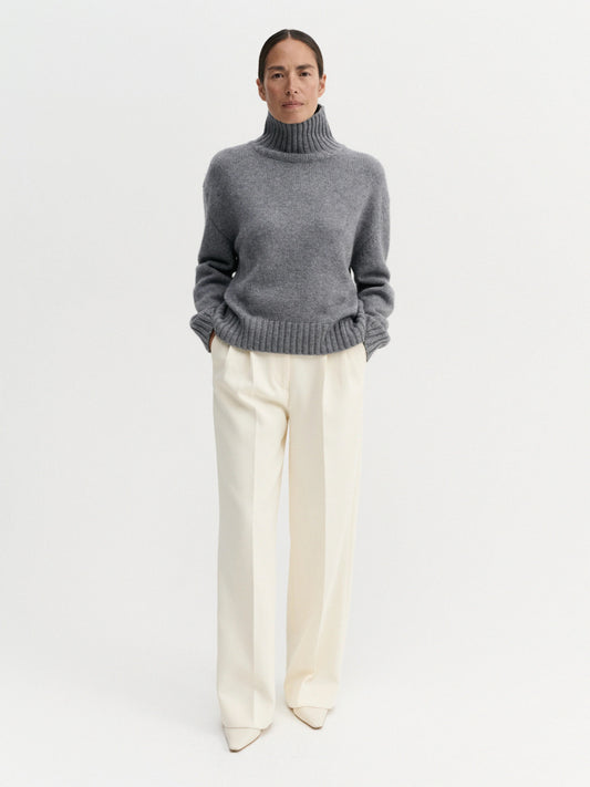 Nola Turtleneck Sweater - Grey