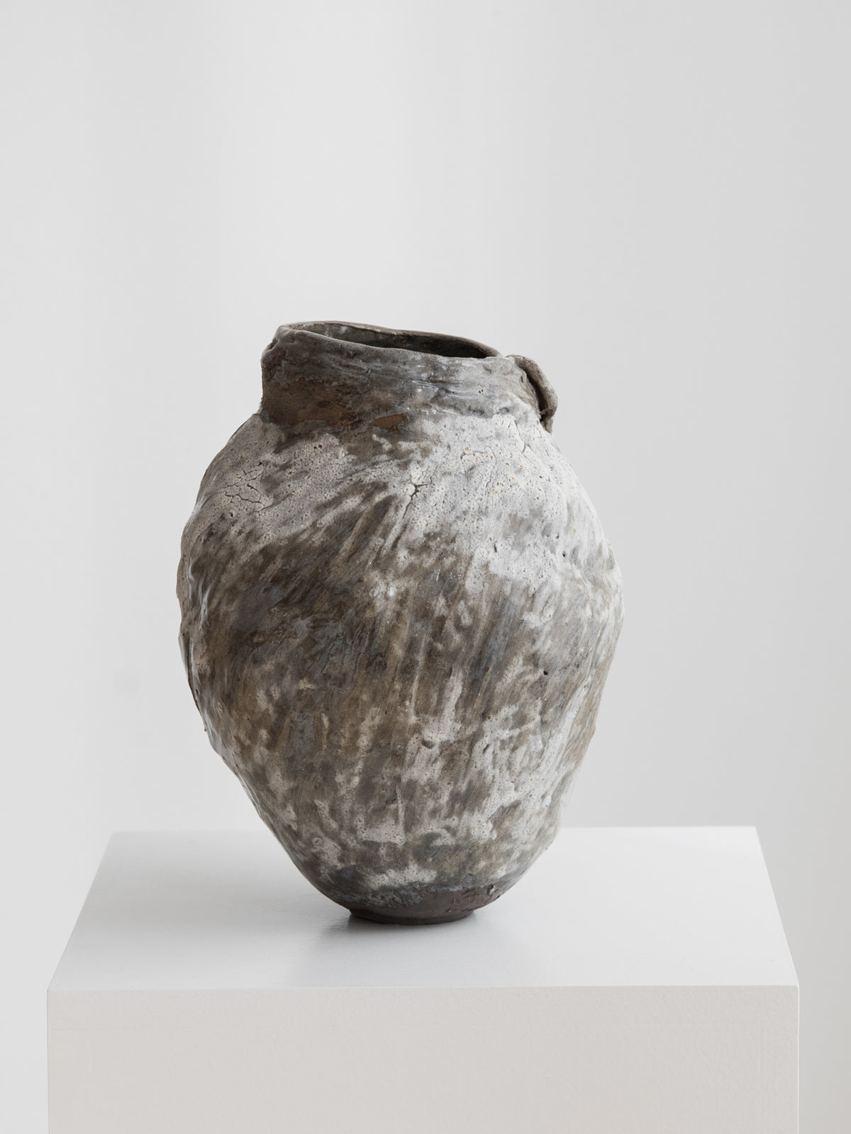Sculptural Vase - Crackled White