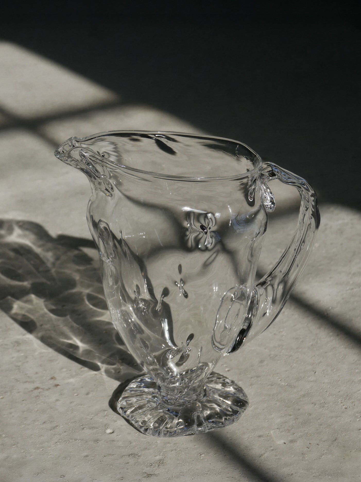 Luna Pitcher