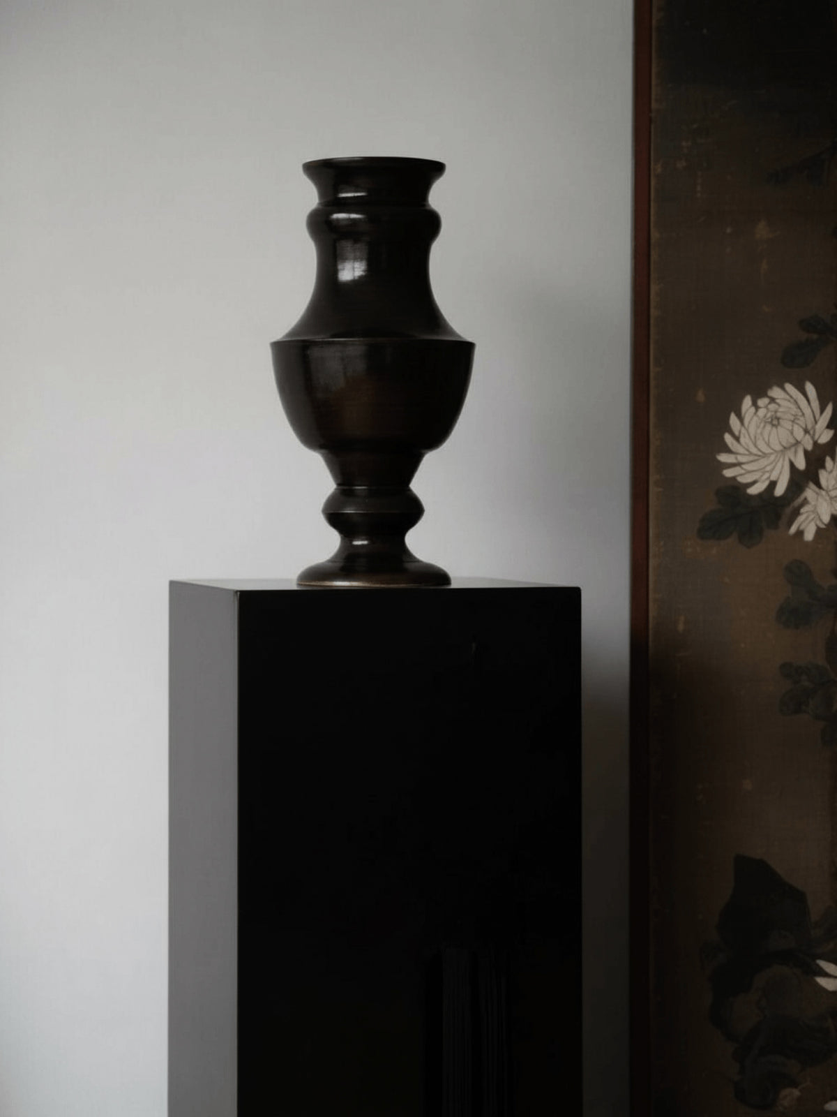 Brun Foncé Ceramic Vase