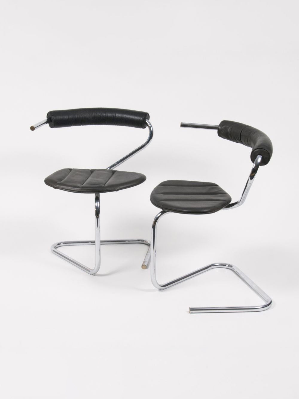 B5 Cantilever Chair designed by Stefan Wewerka