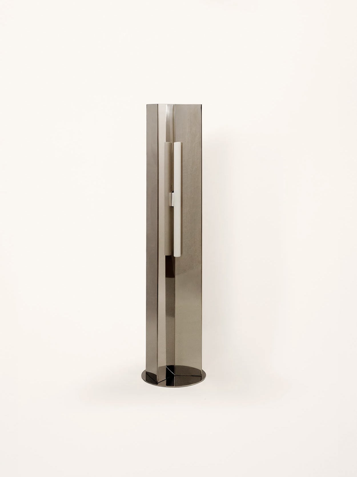 Arrow 120 Floor Lamp