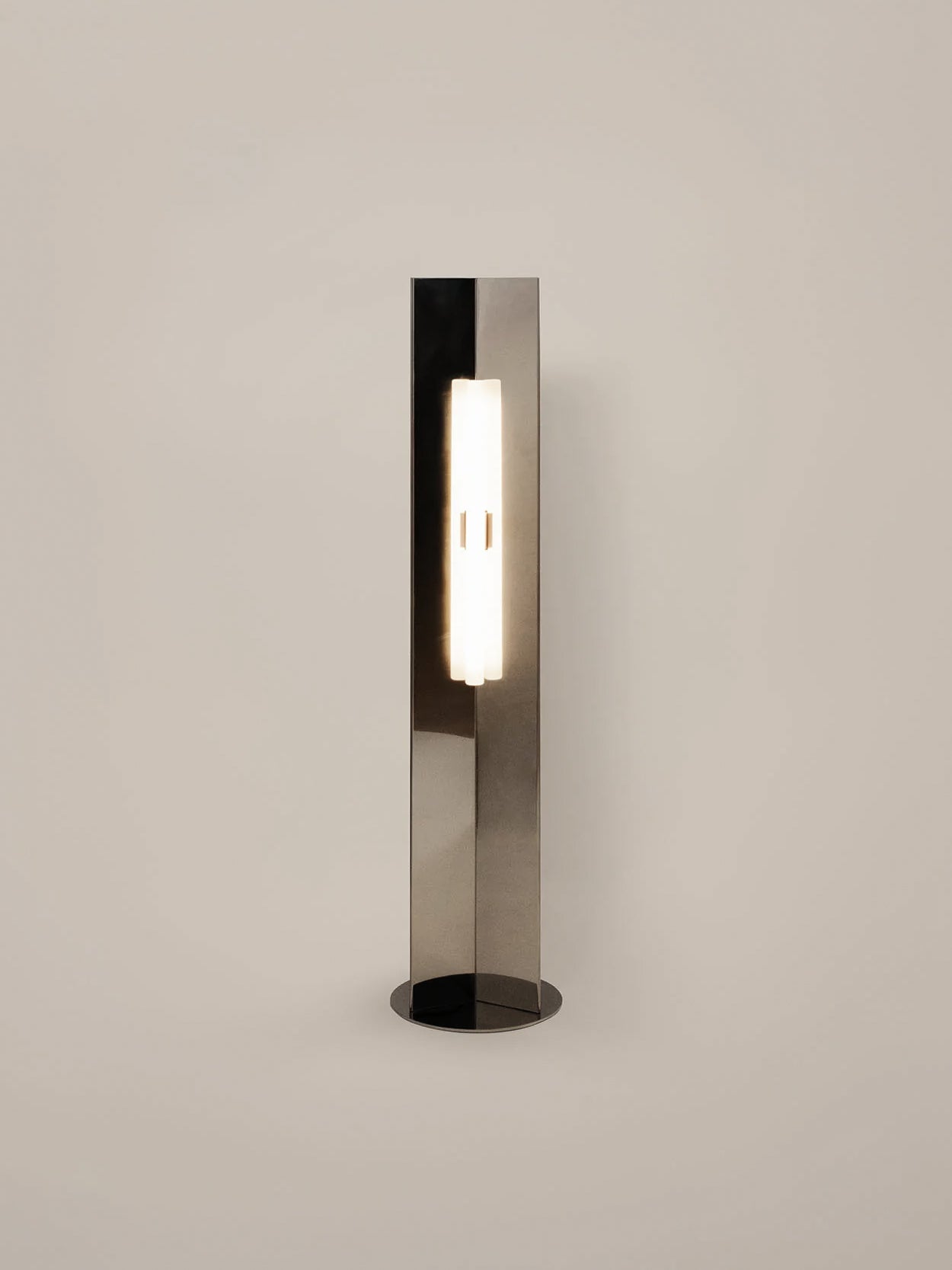 Arrow 120 Floor Lamp