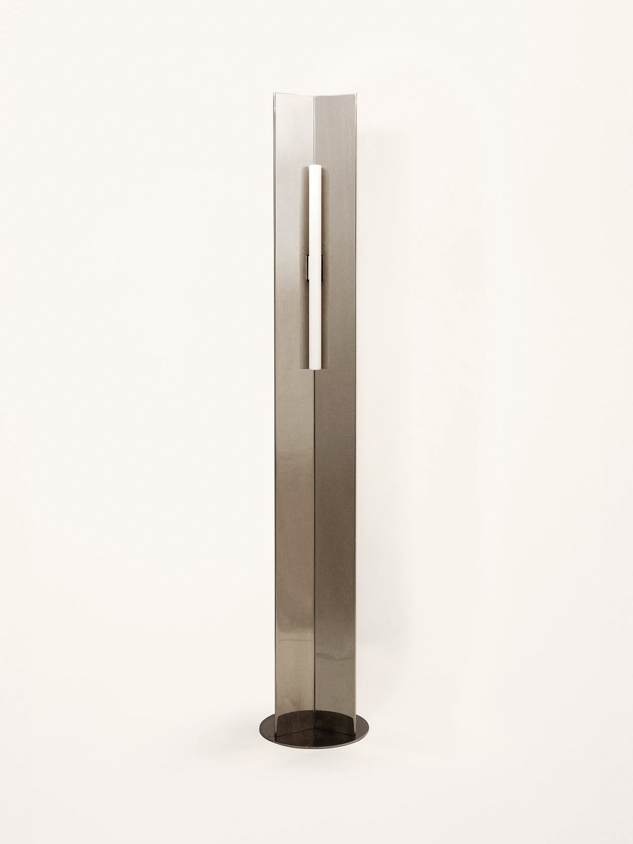 Arrow 158 Floor Lamp