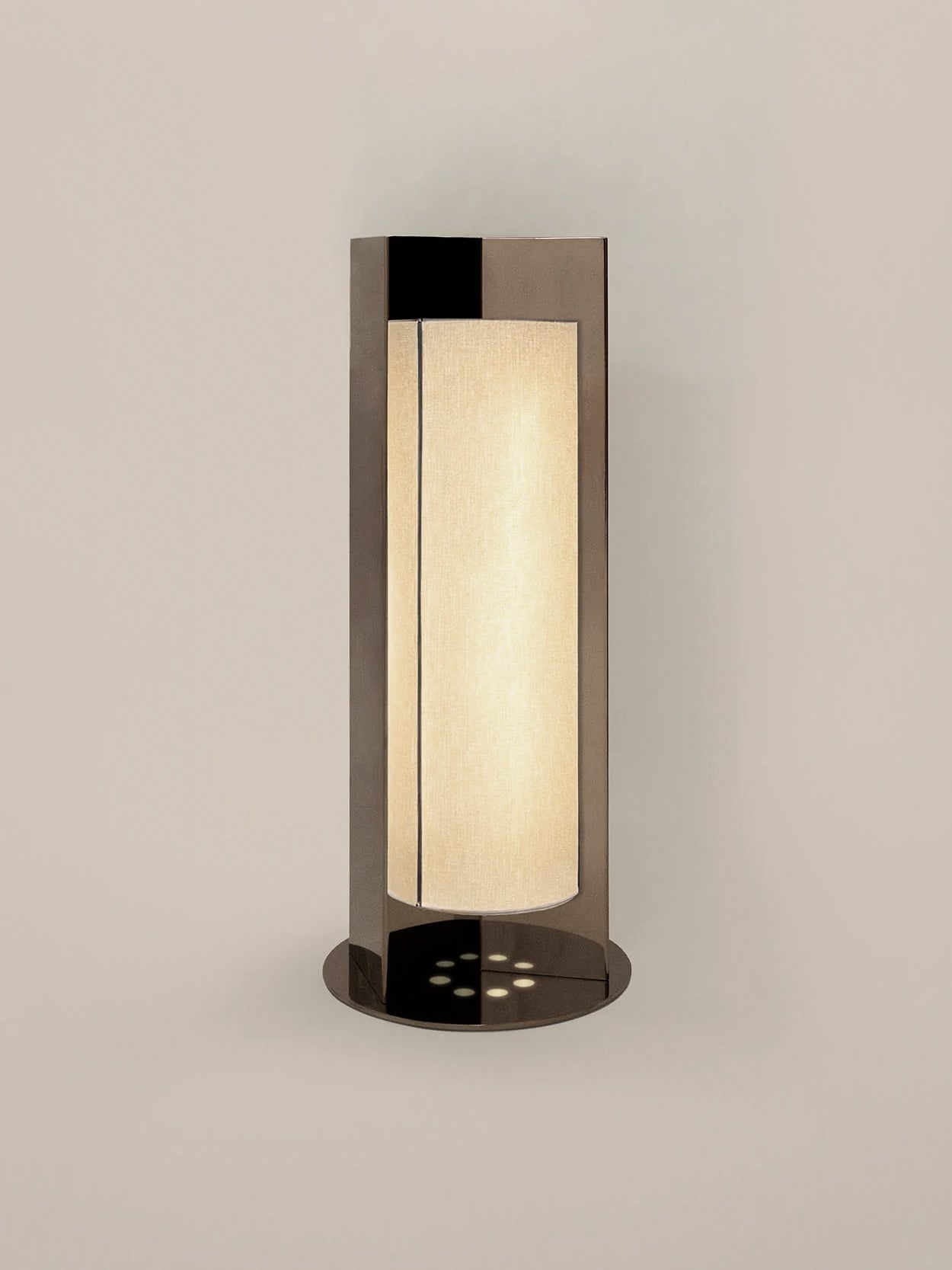 Arrow Table Lamp with Diffuser