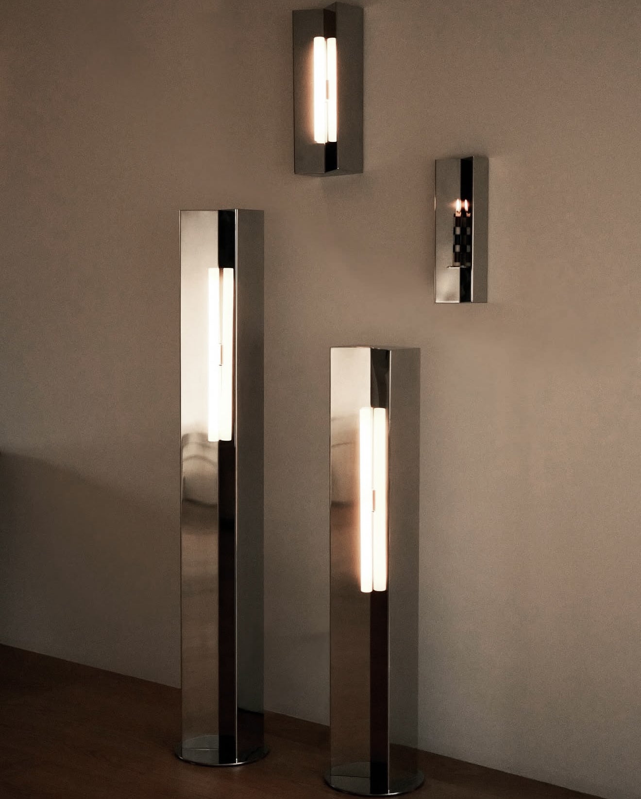 Arrow Wall Light with Diffuser