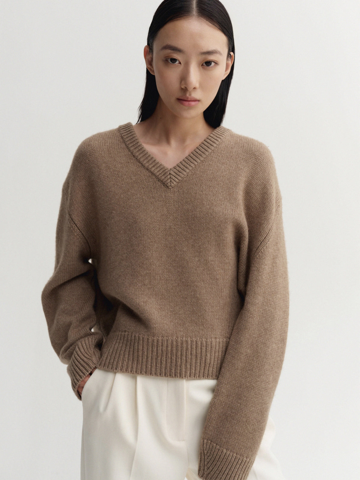 Yara V-Neck Sweater - Hazel