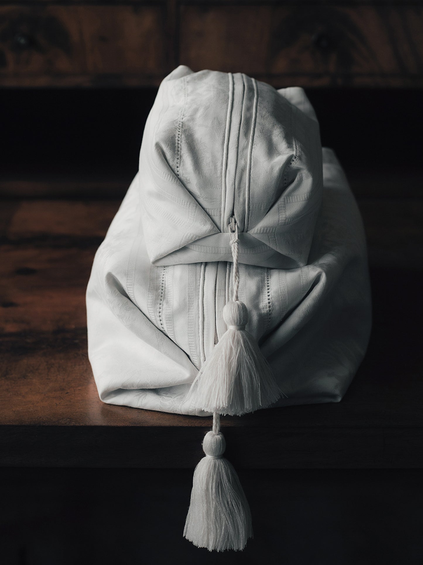Wonder Scape Pouch Petite – Pale Ash